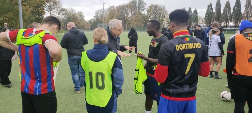 Training des DGK-Fußballteams in Dortmund